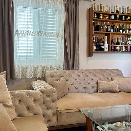 Beautiful In Lovorje