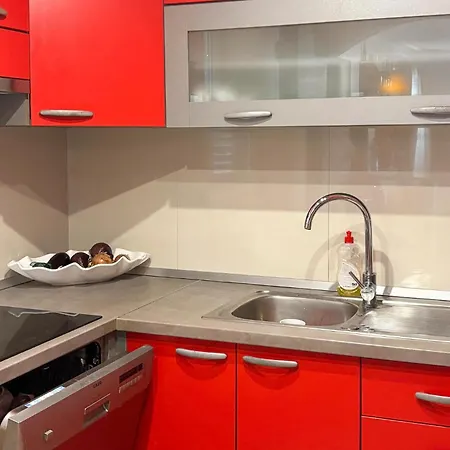 Beautiful In Lovorje