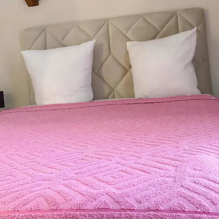 Beautiful In * Lovorje