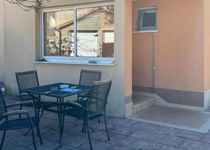 Beautiful In Lovorje