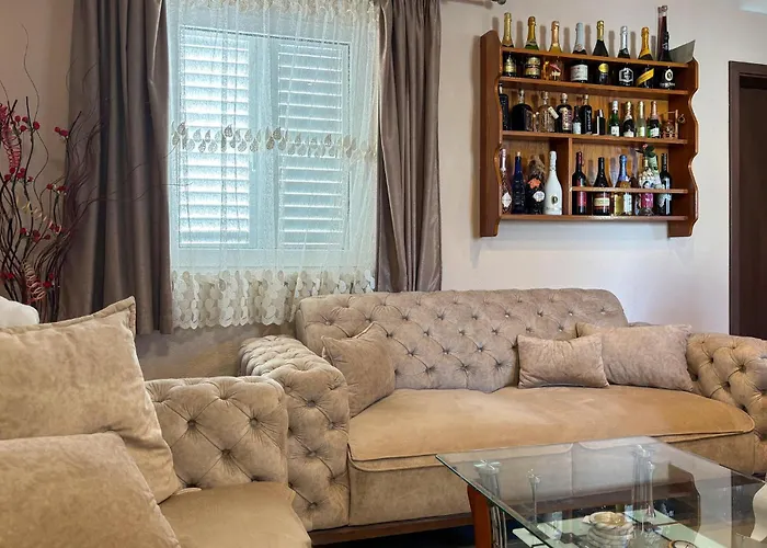 Beautiful In Lovorje