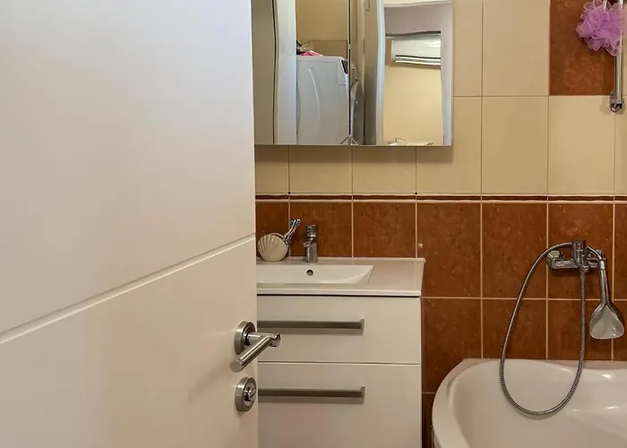 Beautiful In * Lovorje