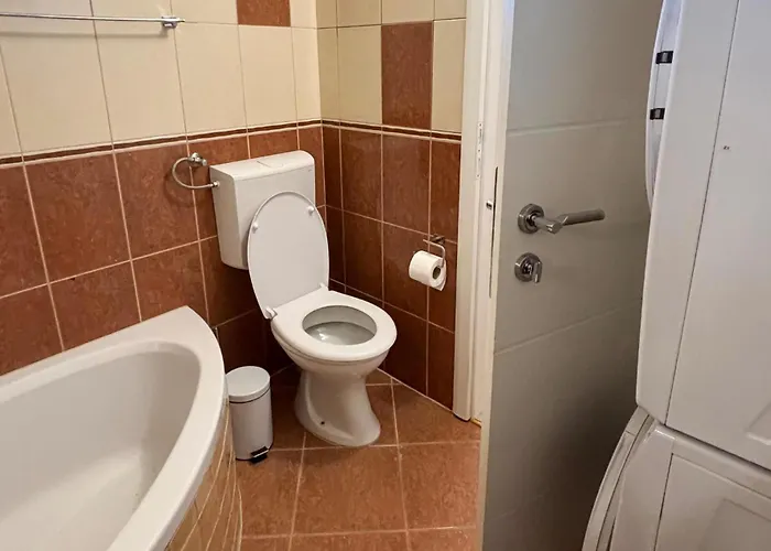 Beautiful In Nyaraló